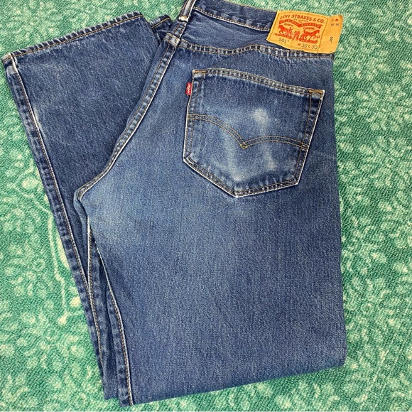 Levi’s 501 Wallet Worn Pocket Jeans - Picture 2 of 16